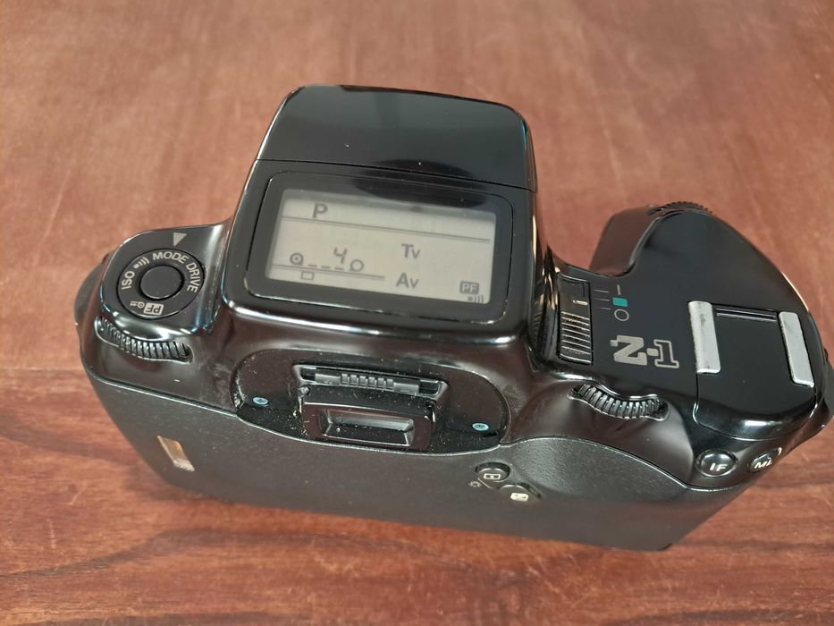 Pentax Z-1 analógica (só corpo)