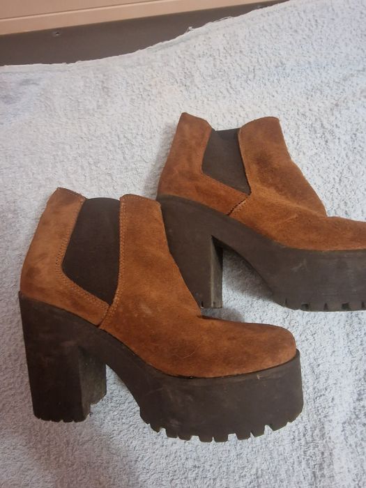 Vários Botins  N 37/38