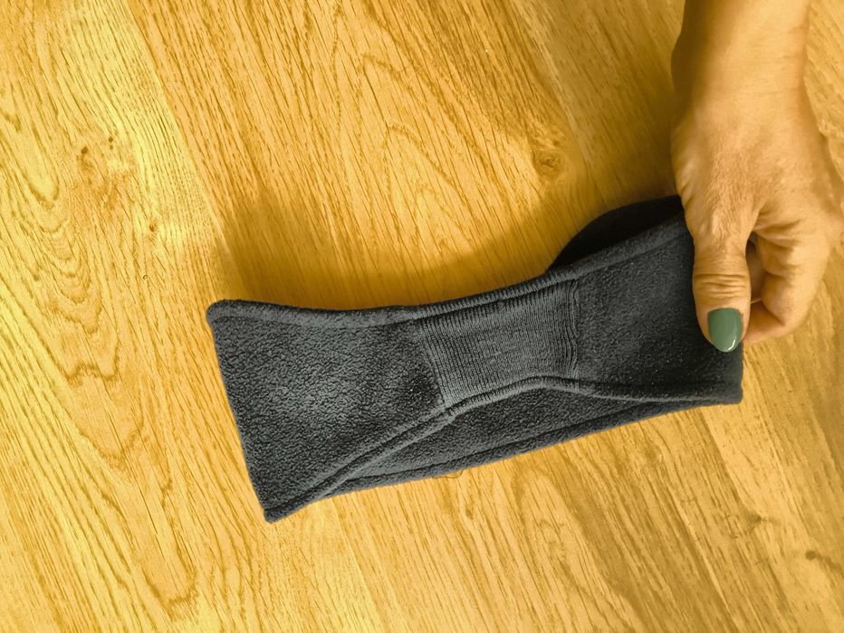 Granatowa polarowa opaska