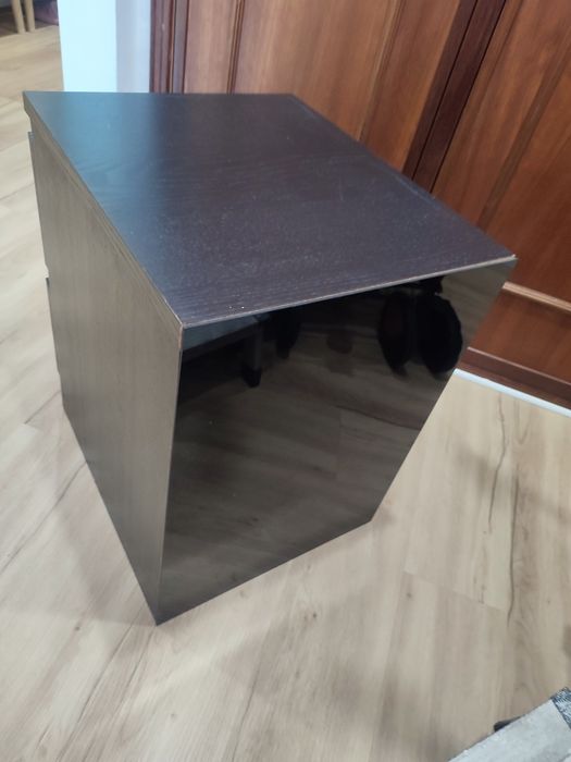 Mesa cabeceira malm ikea