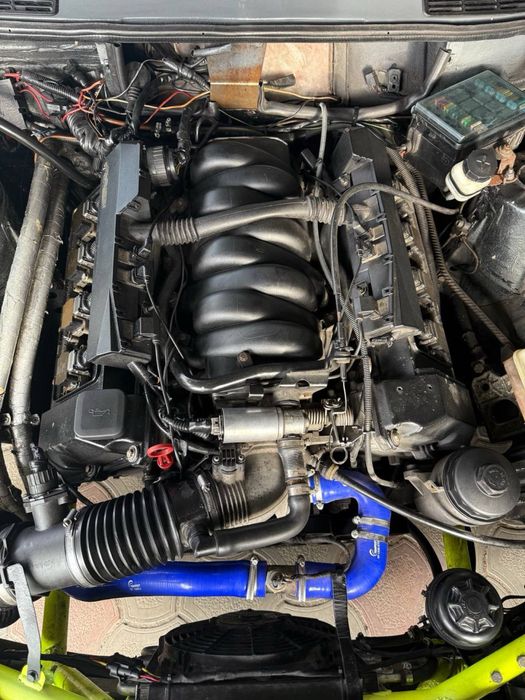 Продам Bmw e30 v8