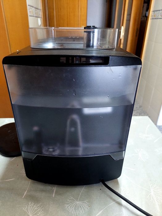 Maquina de café em grão automática