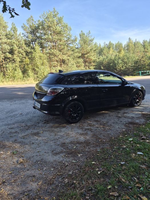 Продам Opel Astra GTC