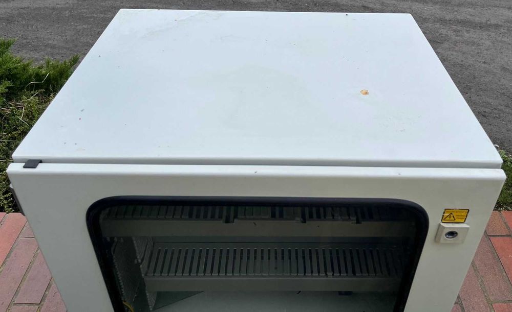 Szafa sterownicza rack Rittal AE 1042.239 600x500x500