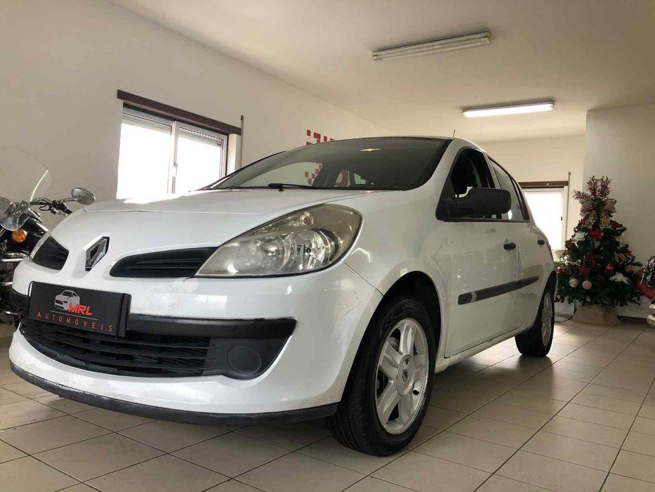 Clio 1.5 dci 5 portas