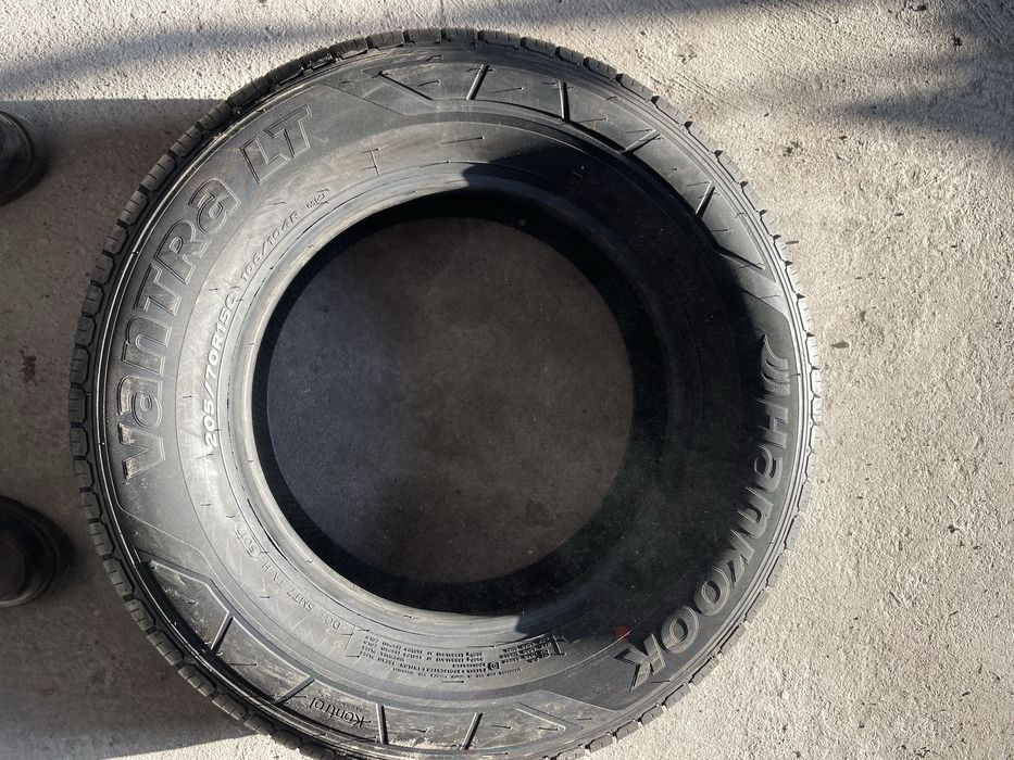 205/70r15C  Hankook Vantra LT RA106/104R