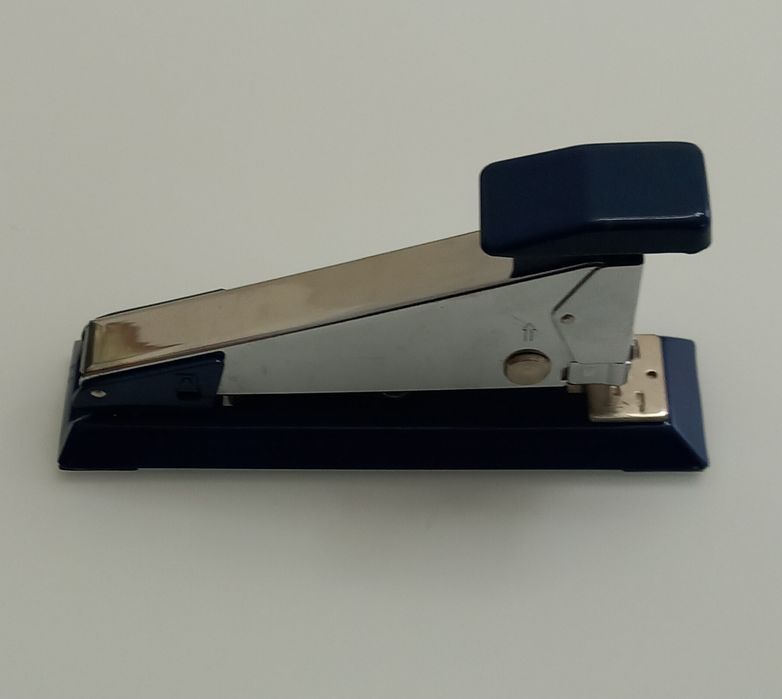 Agrafador k2 COMO NOVO