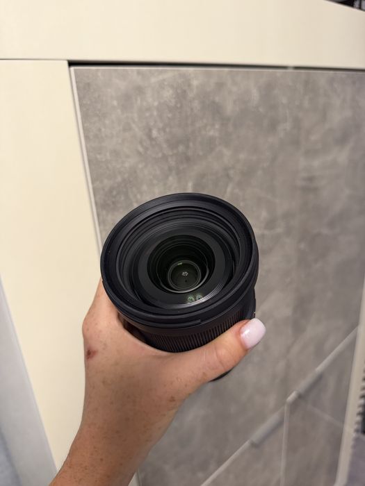 Sigma 24-70mm f/2.8 DG DN Art (Sony E-mount)