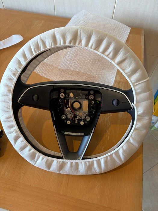 volante tesla model 3 highland