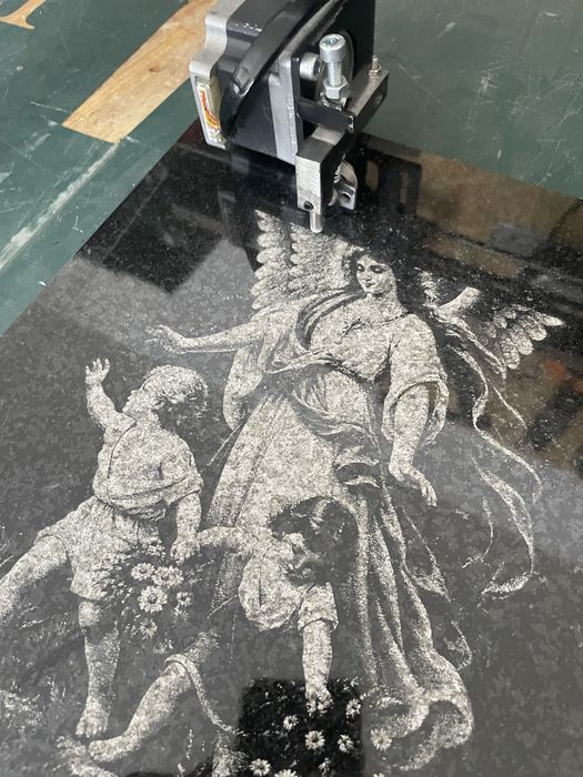 Maszyna CNC grawerka do  granitu kamienia portretów