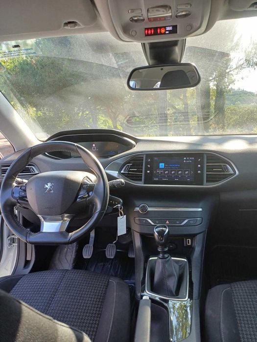 Peugeot 308 SW 1.5 BlueHDI 130cv Active business/2021