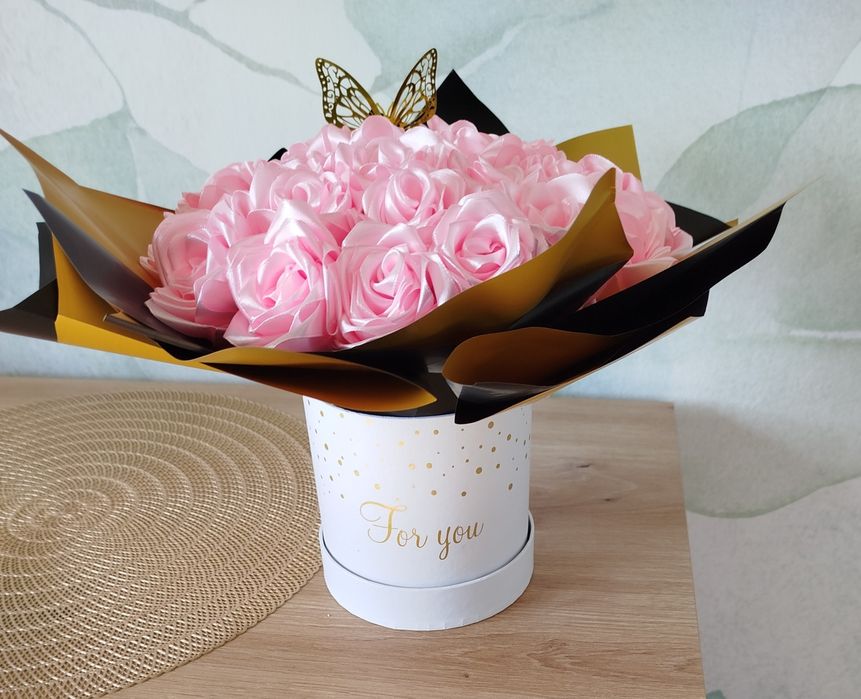 Wieczne róże flower box