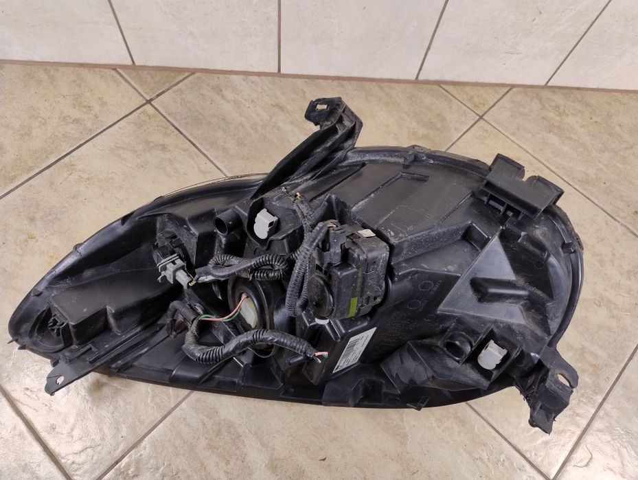 Citroen C1 lampa reflektor prawy przód Europa oryginał wysyłka