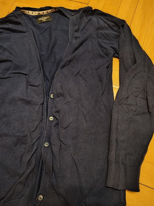 Granatowy sweter sweterek zapinany na guziki