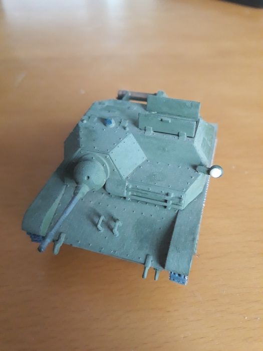 TKS z działkiem 20mm Tankietka  1:35
