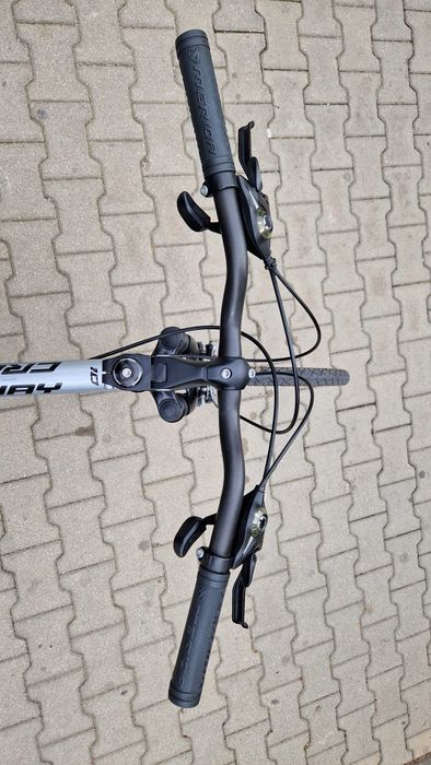 Rower Merida Crossway 10-V 2012