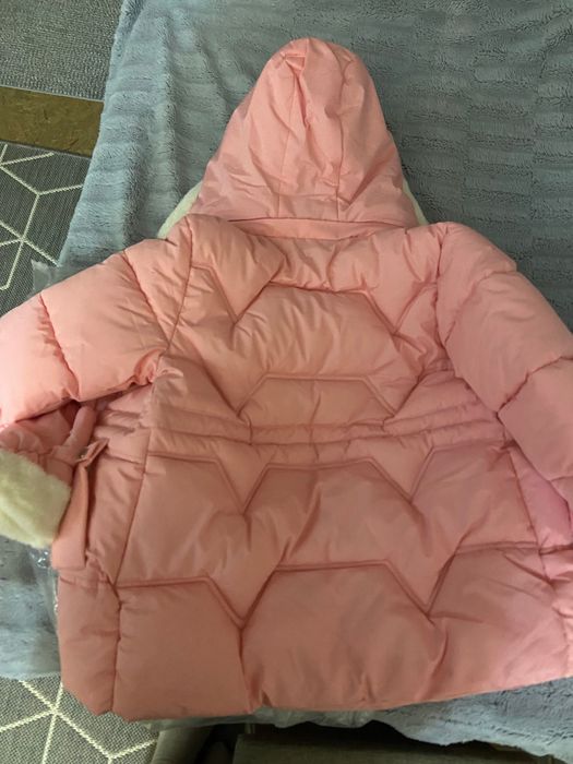 Зимова куртка для дівчинки