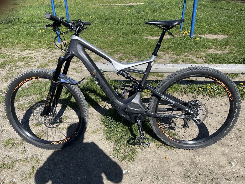 Specialized Turbo Levo FSR Carbon