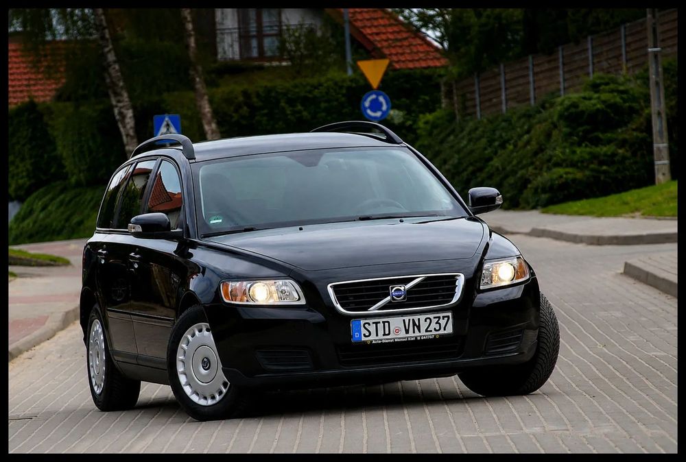 Volvo V50