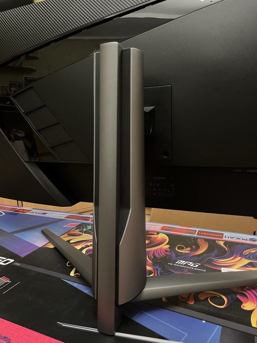 Монітор MSI MAG401QR 40”