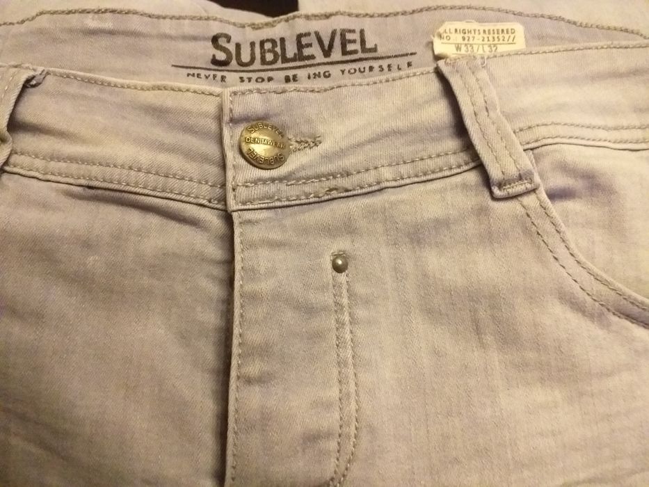 Spodnie jeans męskie