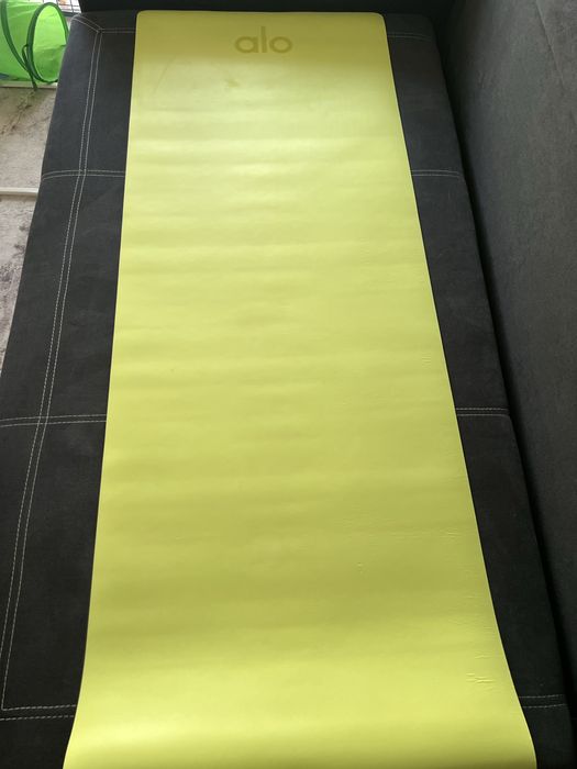 ()   Alo Yoga ,  Warrior: 5 000 . -   /    Olx