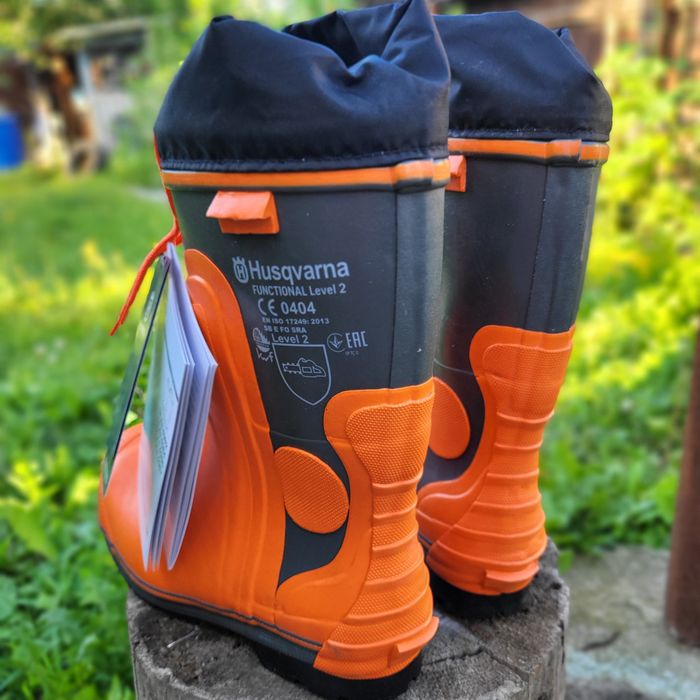 Сапоги бензопильшіка Husqvarna робочі чоботи