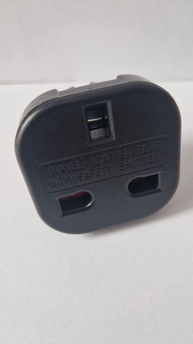 Adapter ładowarki Anglia/Polska - Czarny