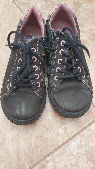 Взуття шнуроване Lasocki