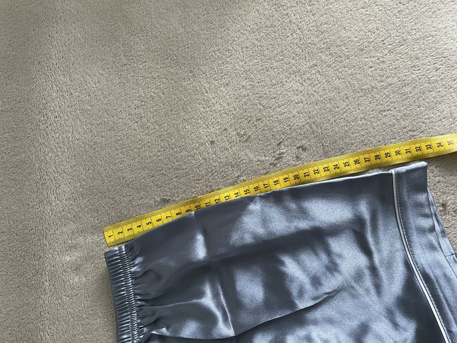 Піжама жіноча шовкова М сіро-блакитна шорти футболка