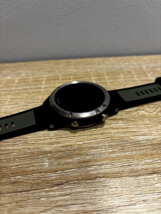 Garmin Fenix 5 Plus - Twoja Niezawodna Mapa i Płatności na Nadgarstku