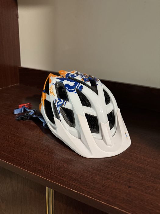 Шолом підлітковий-дорослий