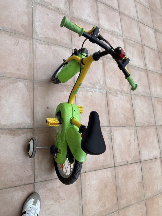 OPORRUNIDADE!! Bicicleta criança