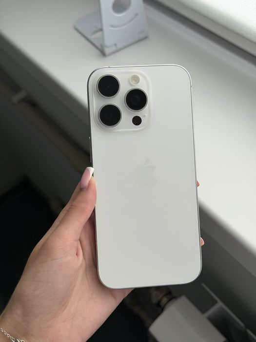 Продам Iphone 16pro 256 16 pro  физ