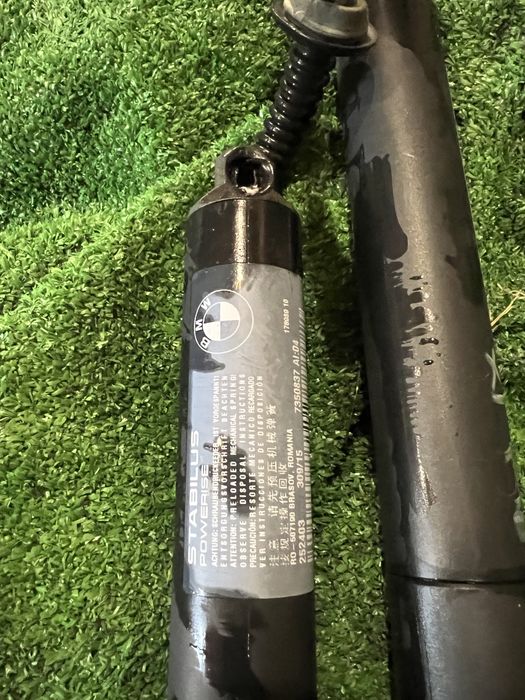 Амортизатор електро х1 ф48 аморт багажника f48 x1 bmw