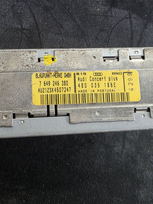 Radio Audi A4 B 5.5 4B0035186E