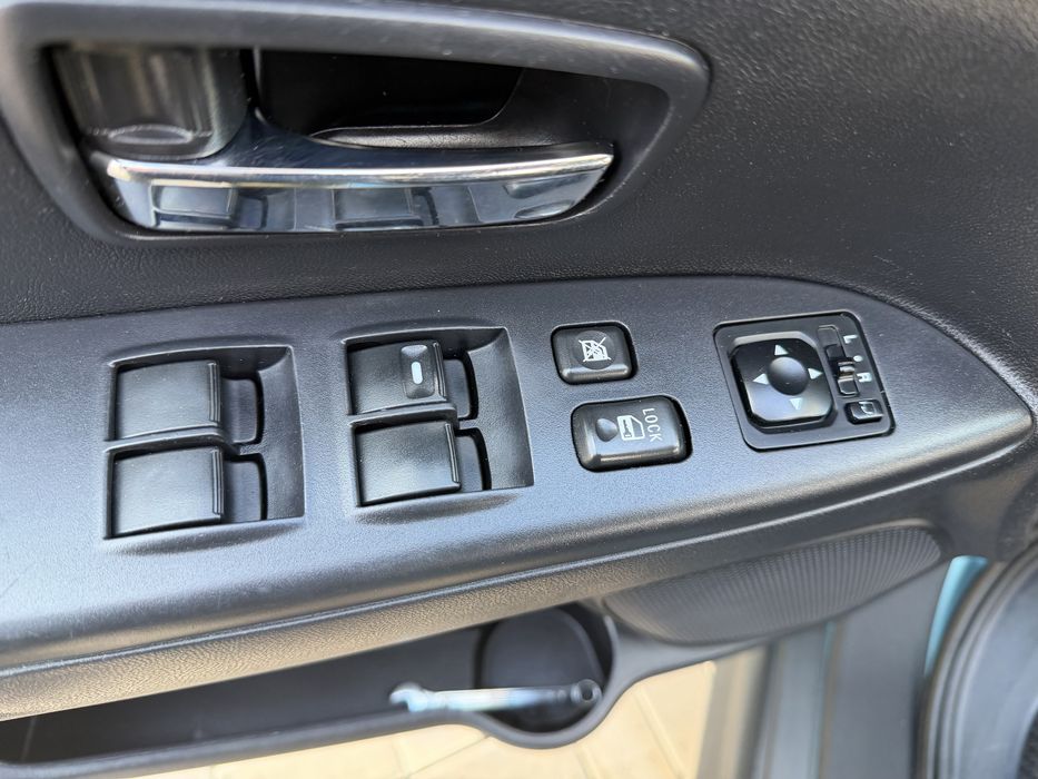 Продам Mitsubishi ASX 2.0 Полный Привод