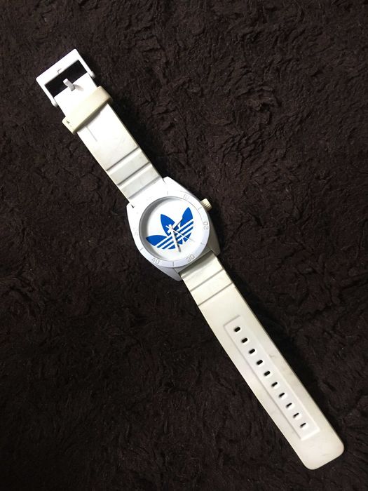 ADIDAS Świetny oryginalny  zegarek damski super stan WARTO !!!