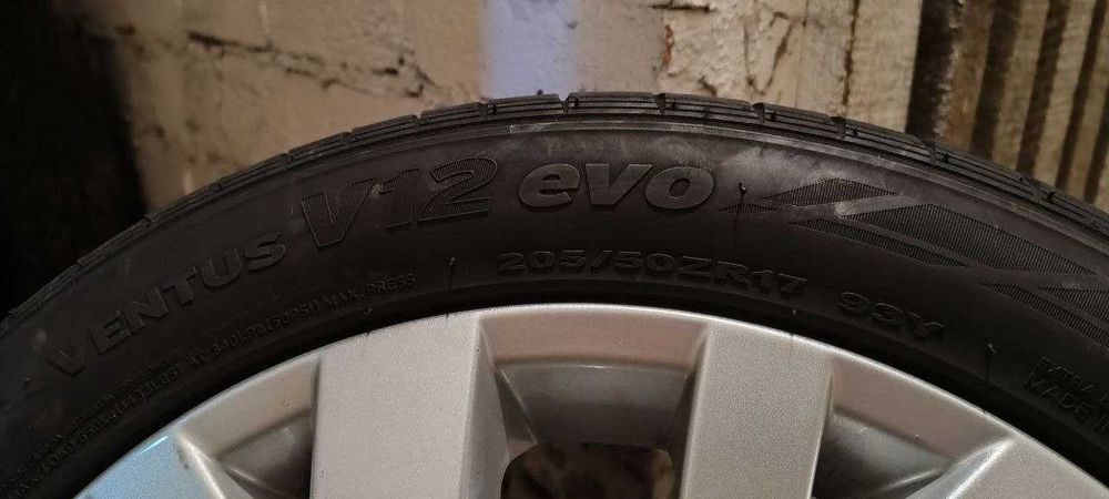 Opony z Felgami do Cirtoen C4 205/50ZR17