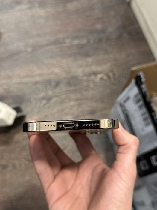 iPhone 12 Pro Max 256Gb айфон