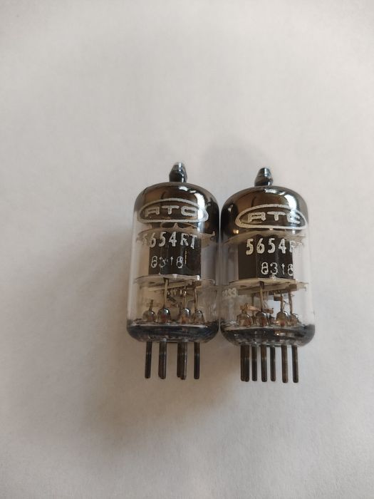 Dobierana para lamp NOS RTC 5654 / 6AK5 – Stan idealny