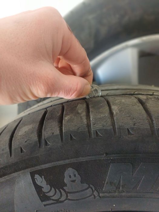 Диски легкосплавні 5*114,3 R 16 на літній гумі