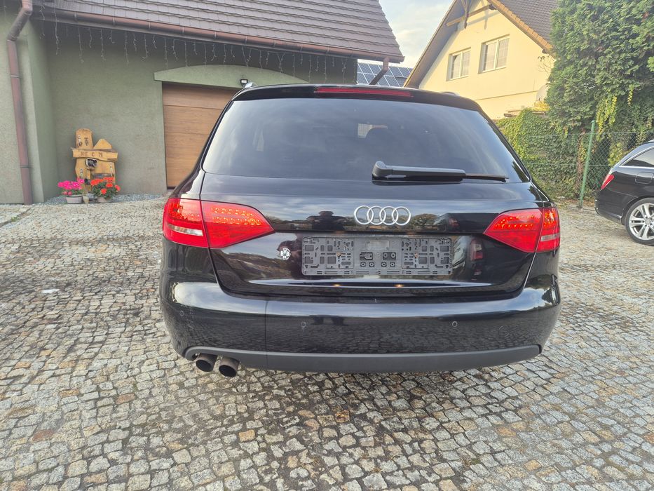Audi A4  Avant 160 koni
