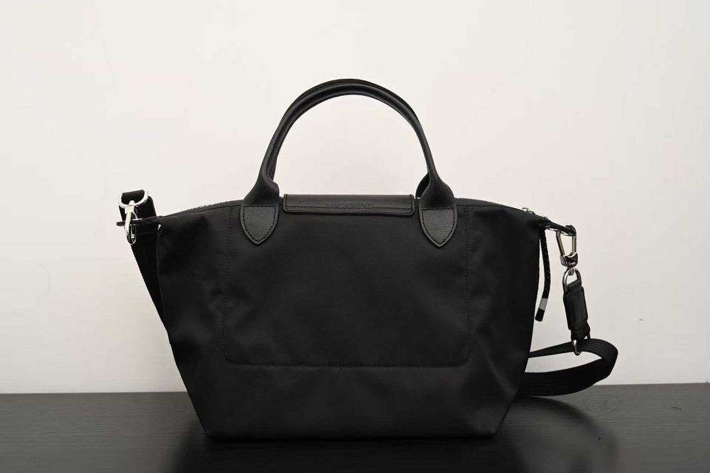 LongChamp Torba LE PLIAGE ENERGY L (rozmiar średni), czarna