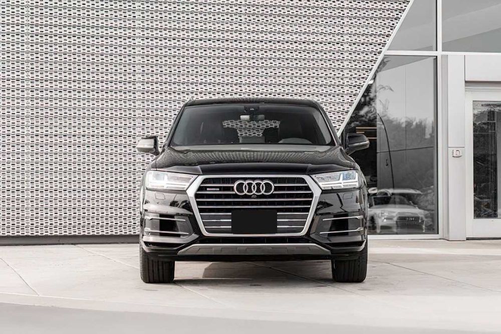 Audi Q7      2019