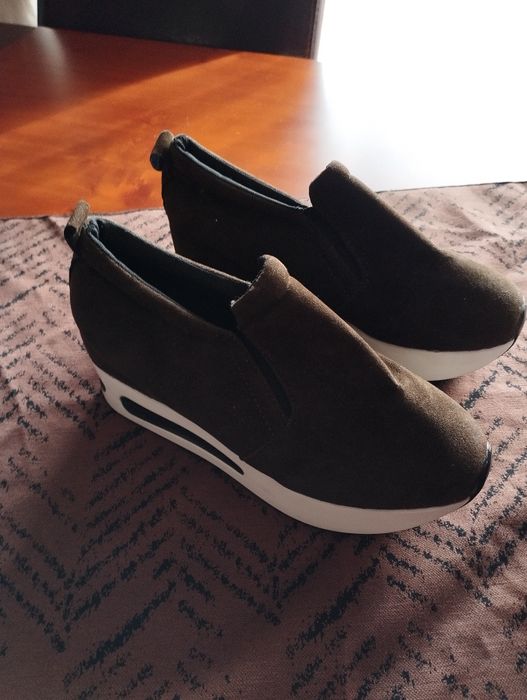 Sapatilhas como novas