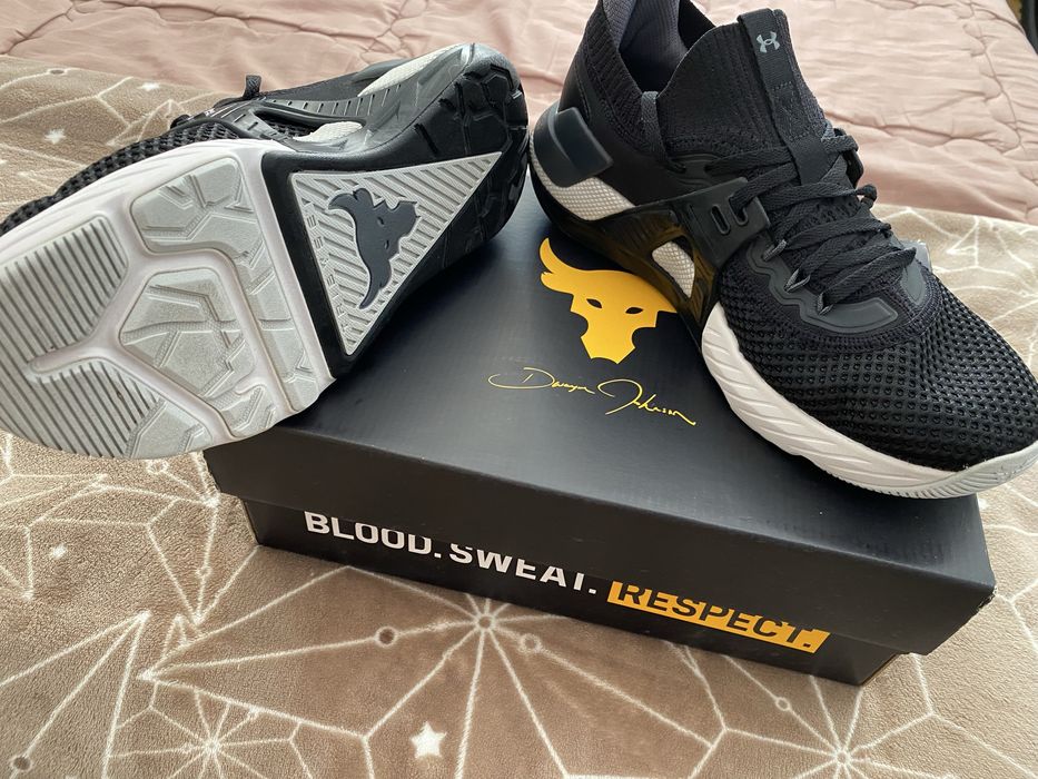 Ténis Under Armour, Project Rock 4