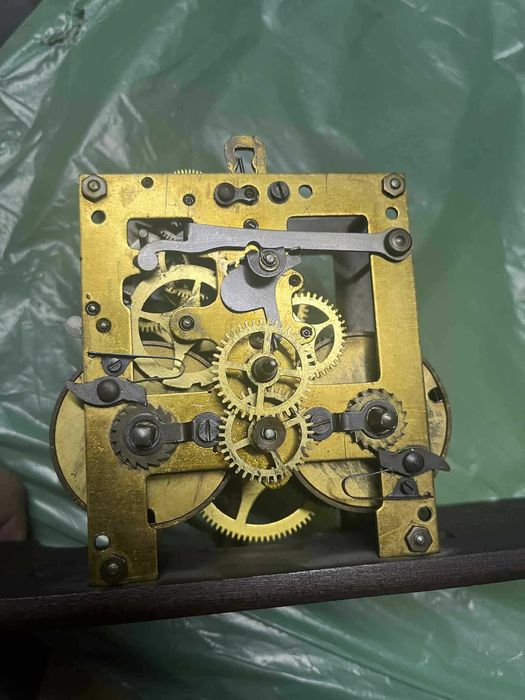 stary zegar Gustav Becker