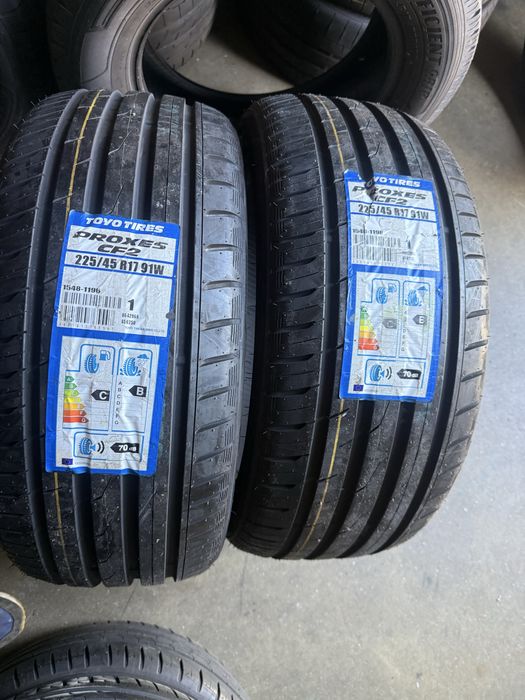 Pneus Novos 225/45/17 Toyo super preco