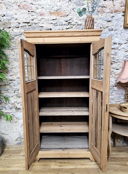 Secesyjna bieliźniarka / szafa/komoda – fazowane szyb